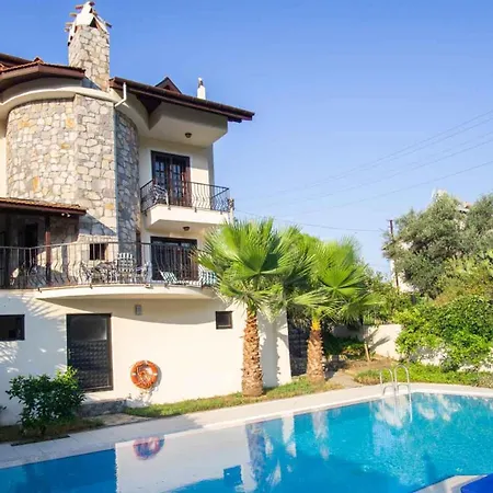 Holiday home Peaceful Escape With Private Pool *